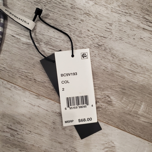 BCBG MAX AZRIA Motion of the Ocean Bandeau Bikini - Picture 8 of 9